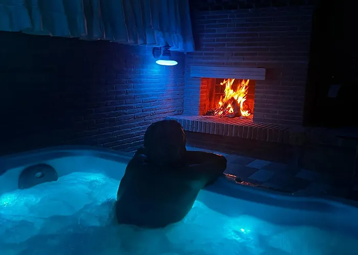 Ostia Antica - La Casa Di Laura - Jacuzzi & Garden